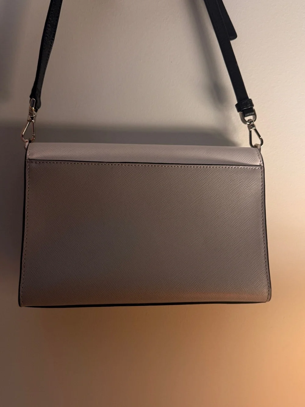 Kate Spade NY Madison Willow Mini Flap Crossbody | Gray & White